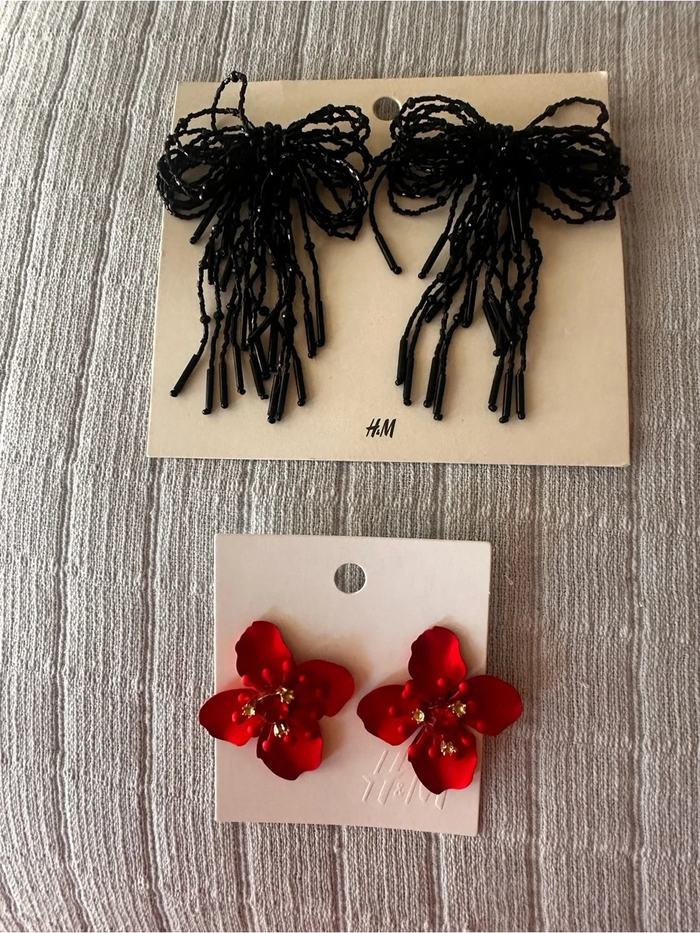 H&M Set of Red Flower Drop Stud Earrings & Black bits earrings